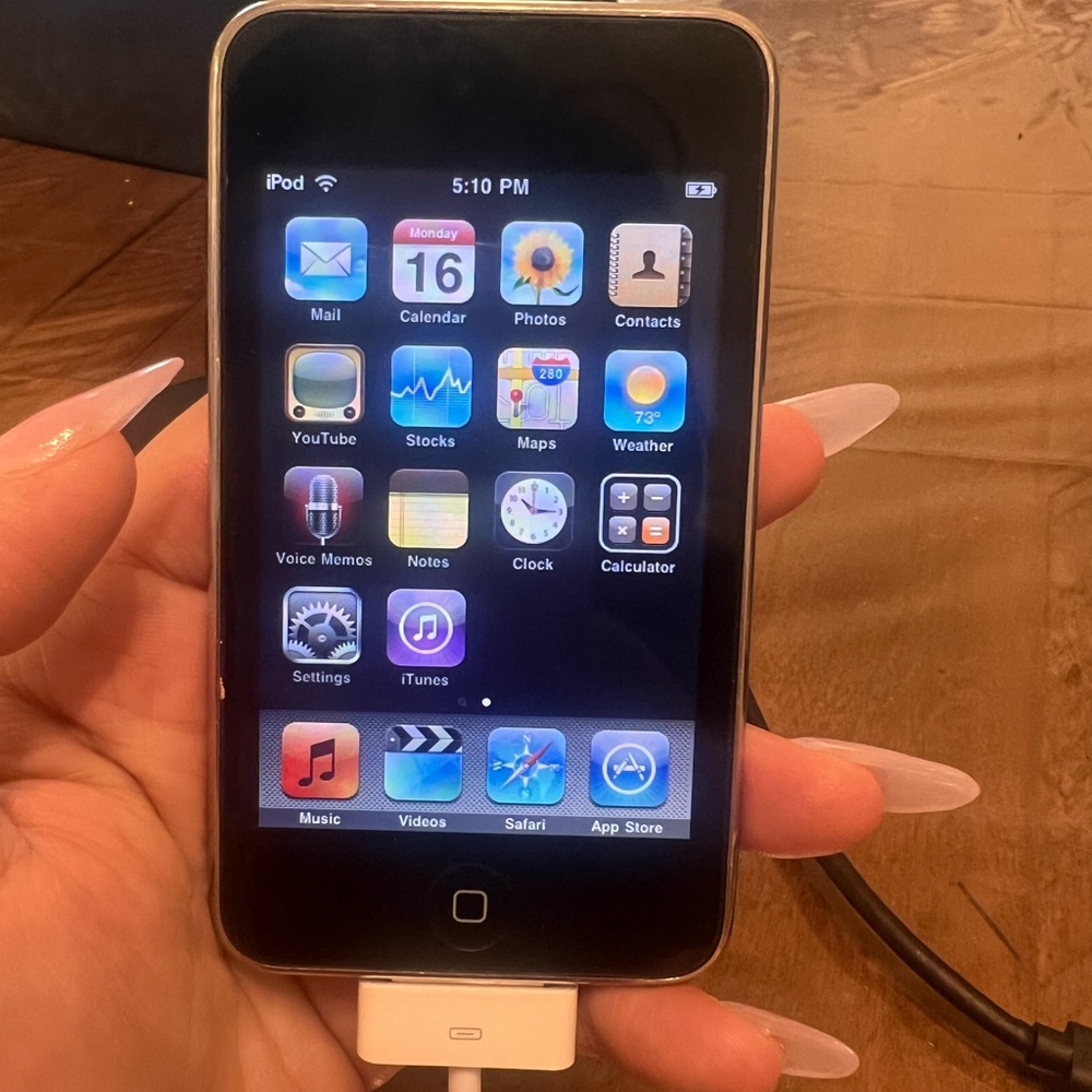 Apple Black iPod Touch with White Charger
